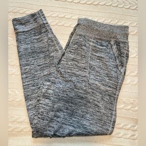 Athleta Women’s Heather Gray Elastic Waist Pockets Jogger Size Medium